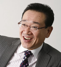 統括営業部長 嶋田昭久