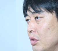 総務部部長 梅澤淳一